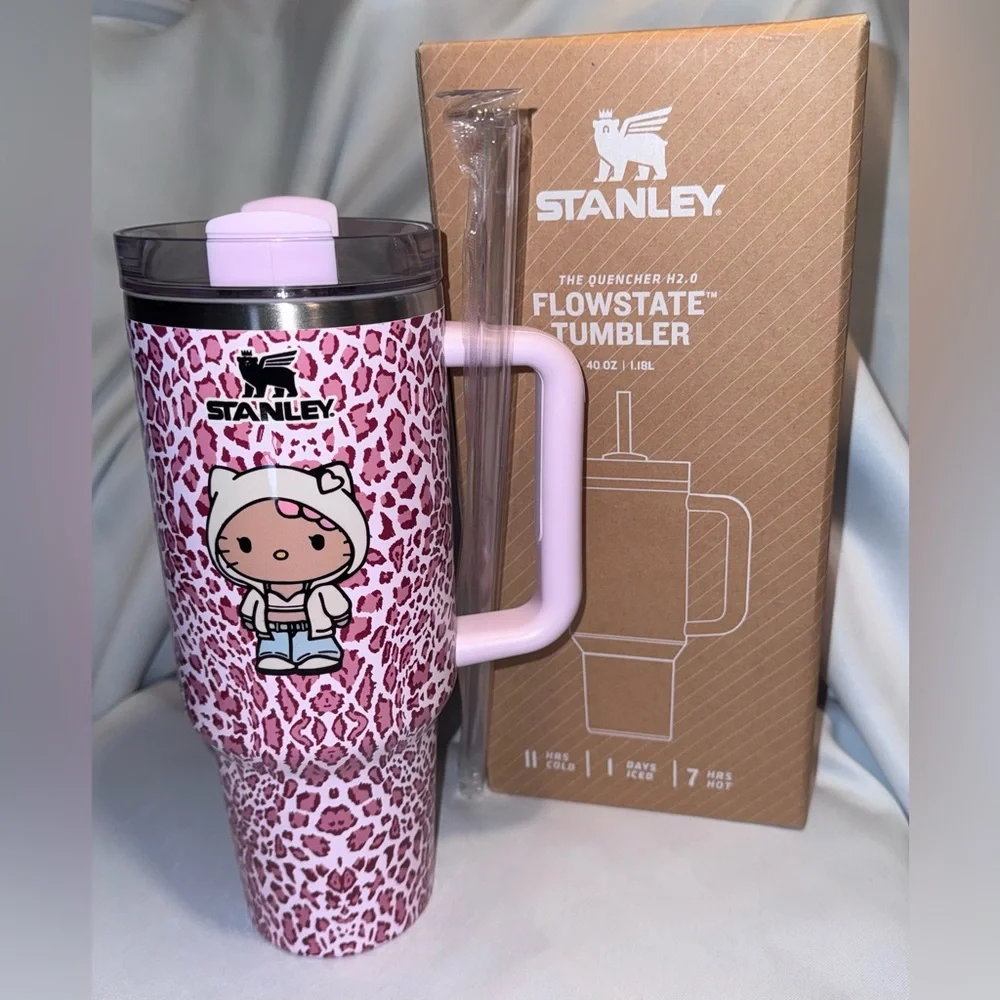 Hello Kitty Stanley Pink Leopard Print Flowstate Tumbler 40 oz. - Picture 3 of 9